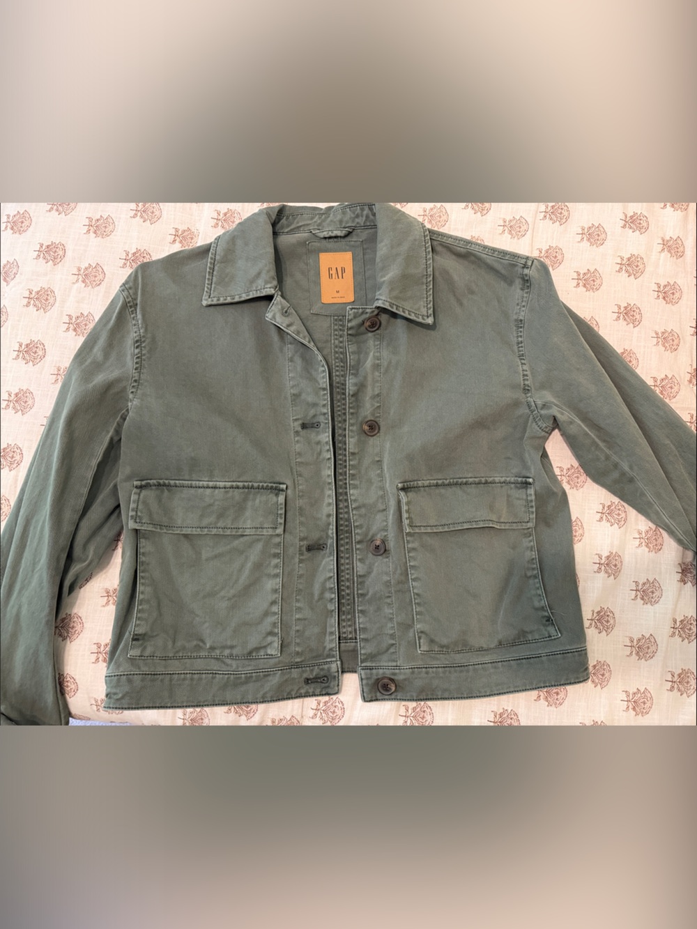 GAP cropped Olive Utility Shirt Jacket